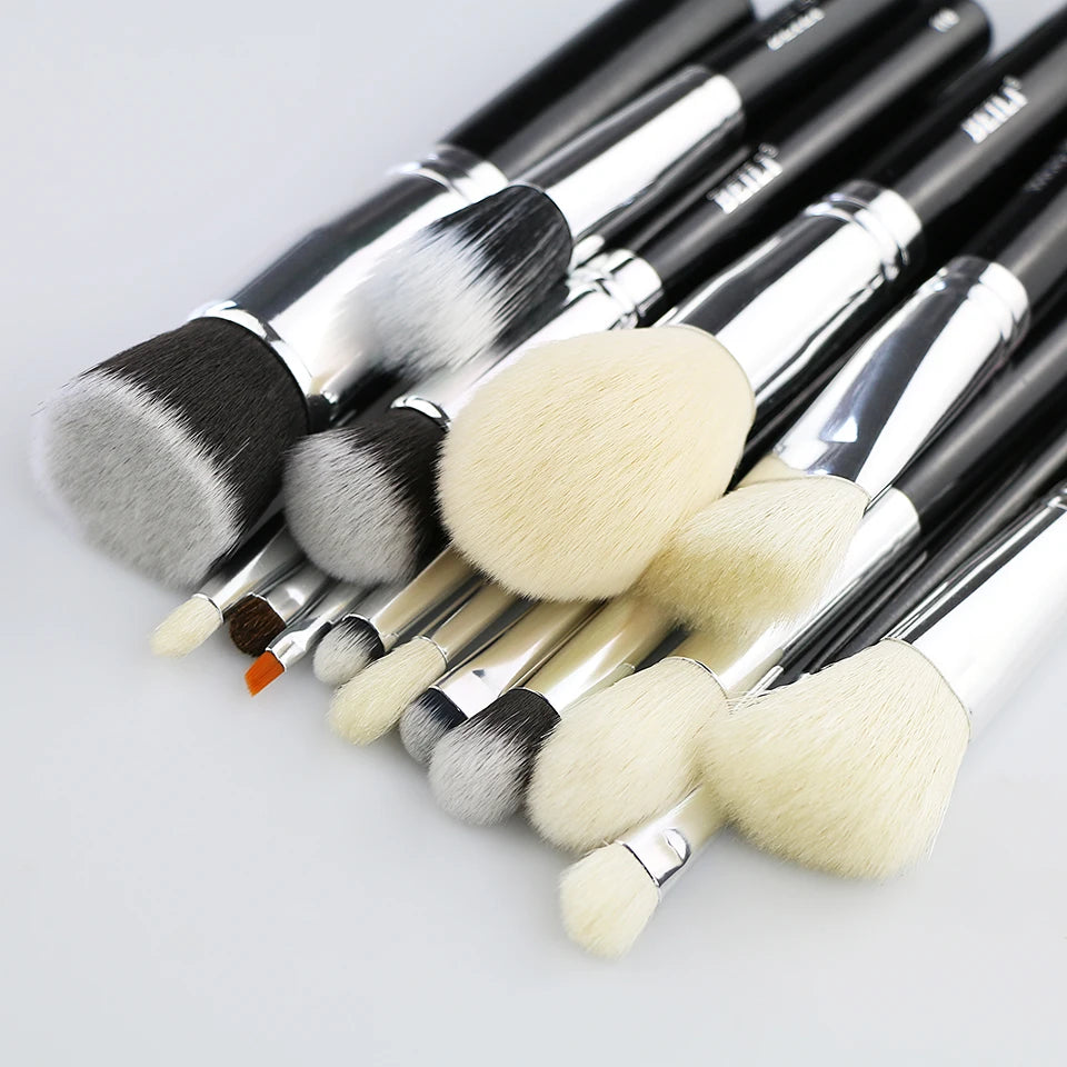 Black Premium Goat Hair Makeup Brush