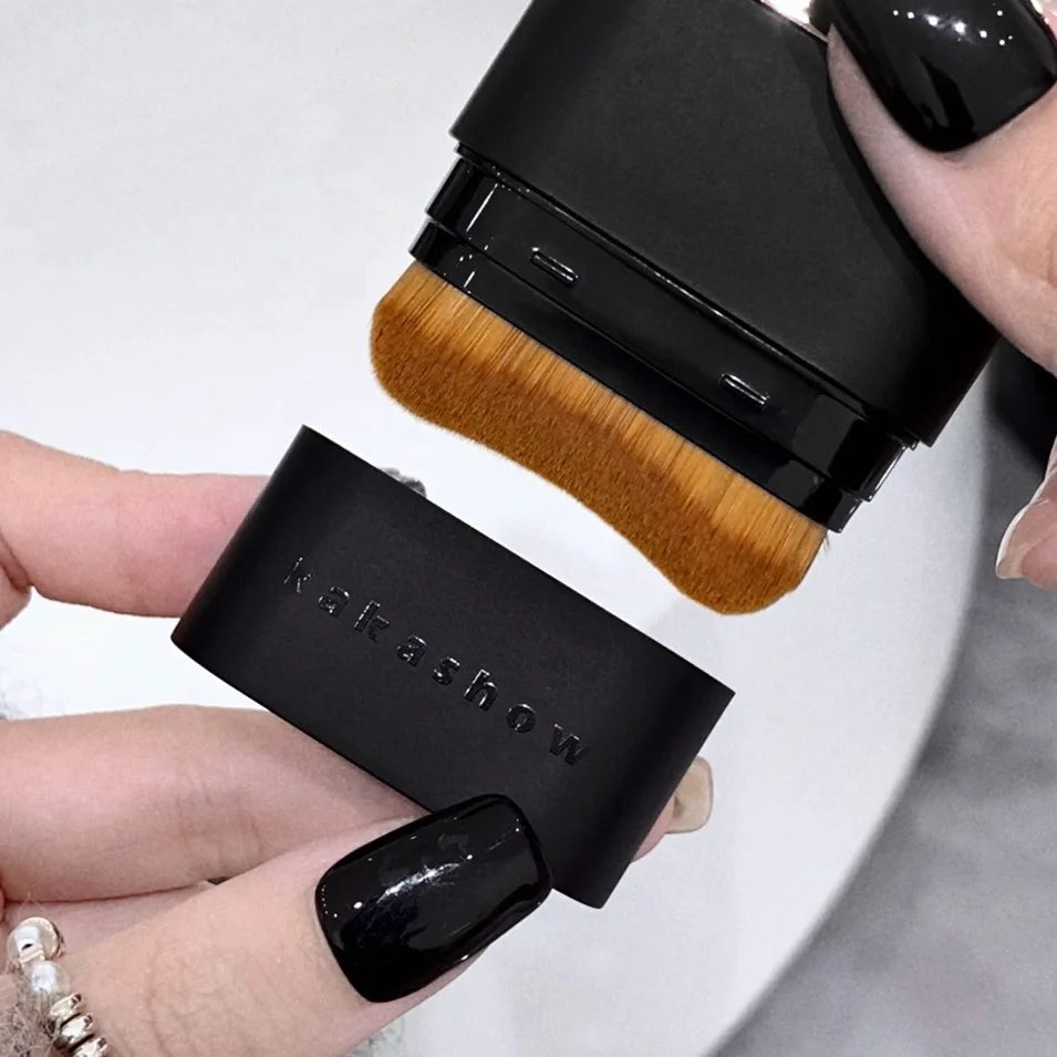 Velvet Moist Light Concealer