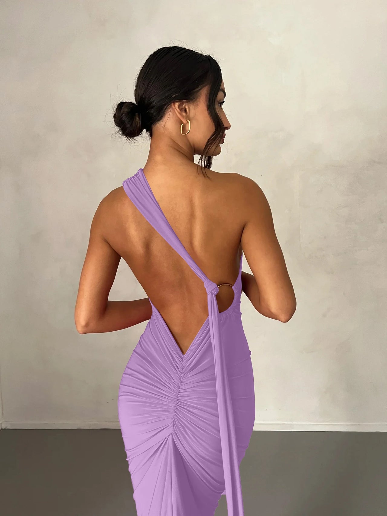 Hugcitar One Shoulder Backless Adjustable Scarf Loop Ruched Sexy Maxi Dress 2024 Women Elegant Y2K Streetwear Festival Outfit