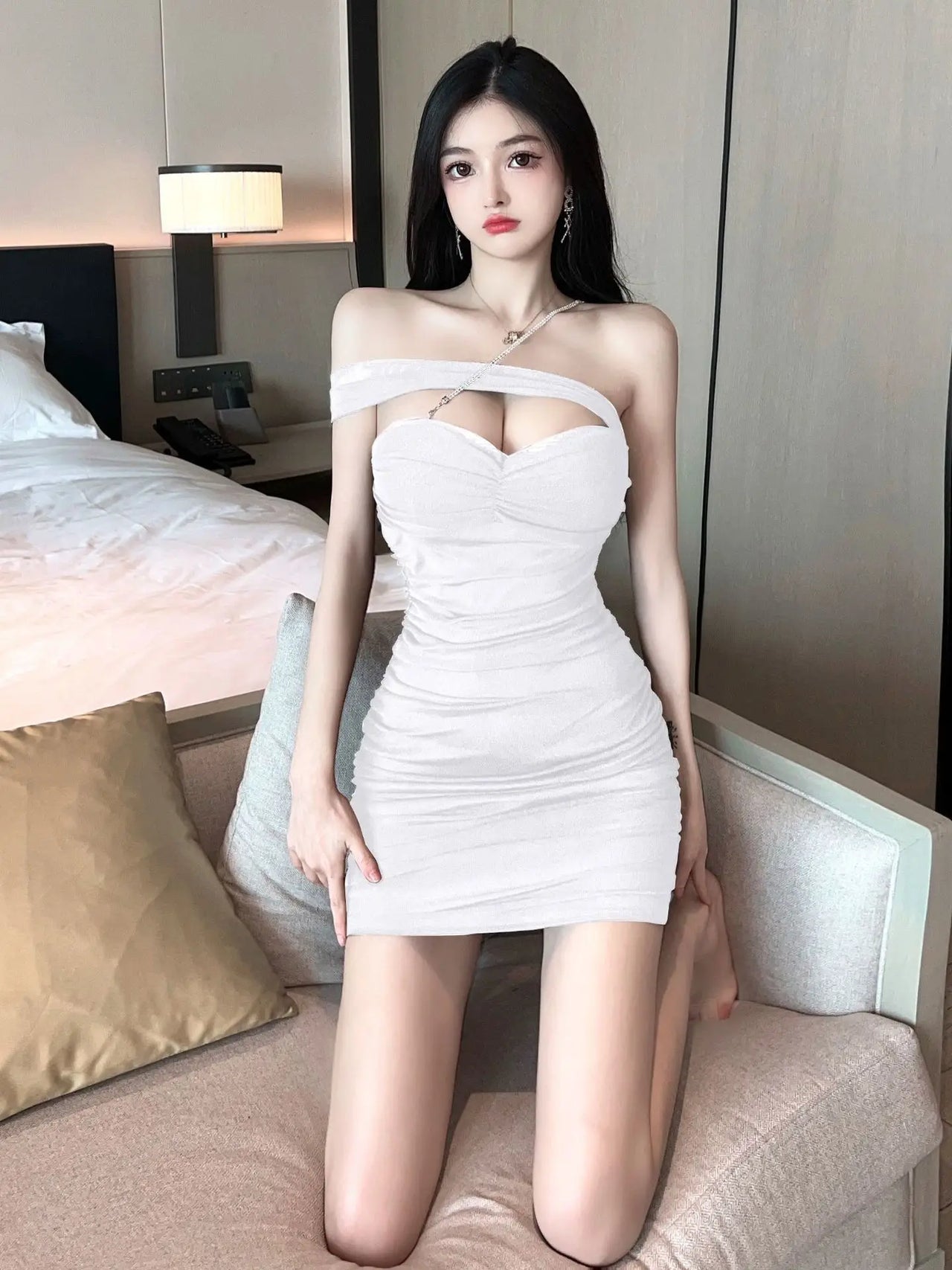 WOMENGAGA Sexy Spicy Girl Off Shoulder Mesh Chain Cross Dress Elegant Fashion Sexy Korean Women Mini Dress 2024 New Tops Z1IG