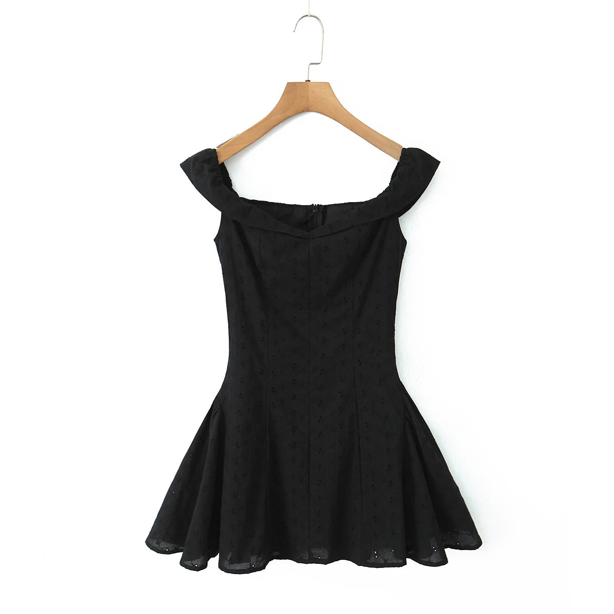 Sexy White Embroidery Flower Roll up Collar Off Shoulder Low Waist Ruched Pleated Swing Mini Dress Women Sexy Summer Robe Party