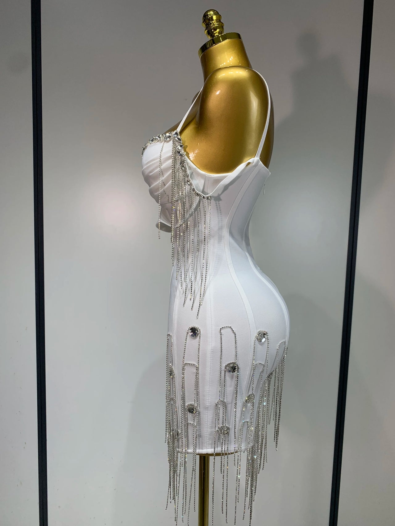 S5f6687dd1d0f470ab60087163d8bd570Z