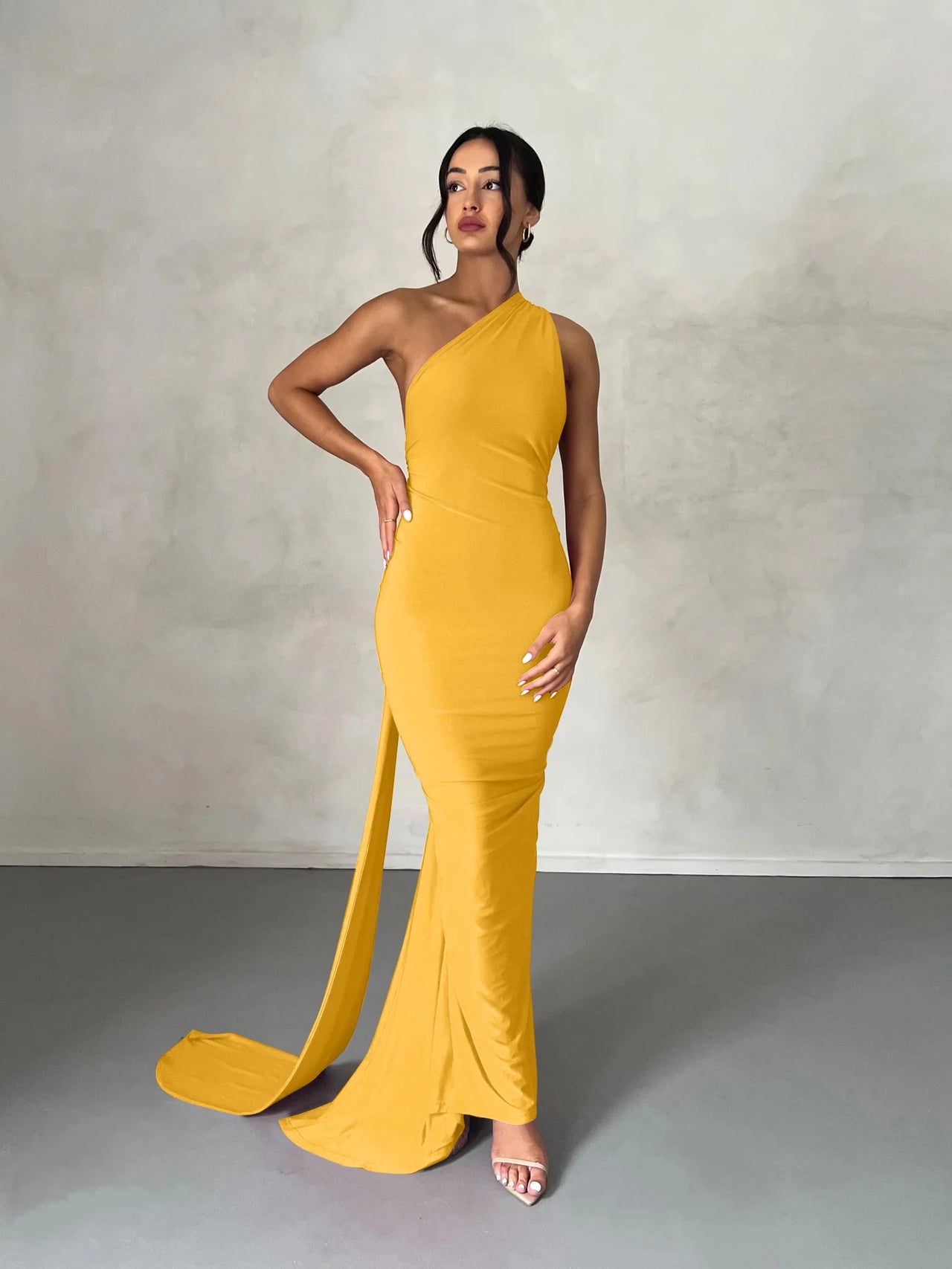 Hugcitar One Shoulder Backless Adjustable Scarf Loop Ruched Sexy Maxi Dress 2024 Women Elegant Y2K Streetwear Festival Outfit