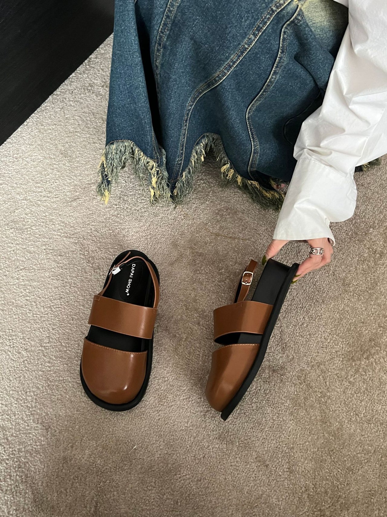 Retro Raise The Bottom One Strap Two-way Breathable Closed Toe Sandals