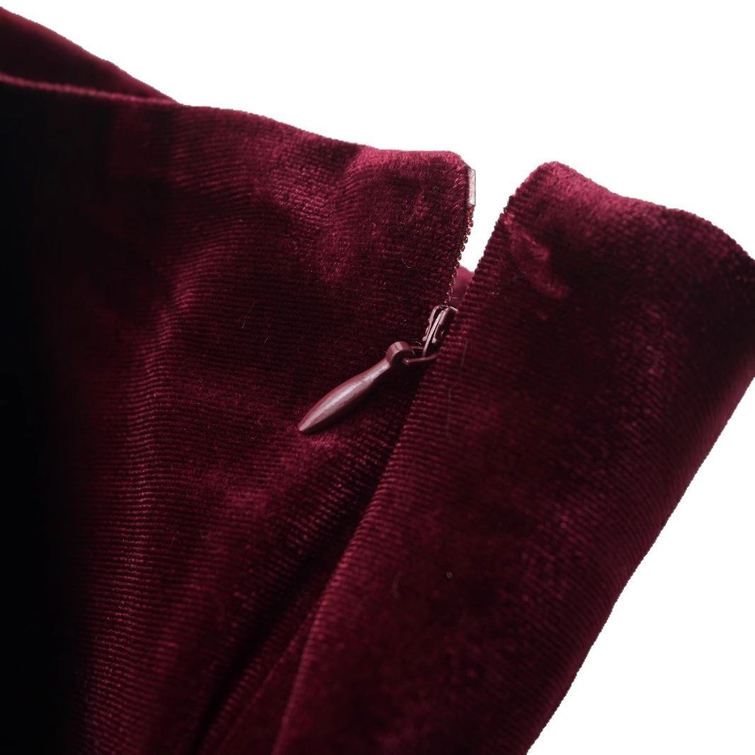 European And American Fashion Velvet Temperament Wave Skirt