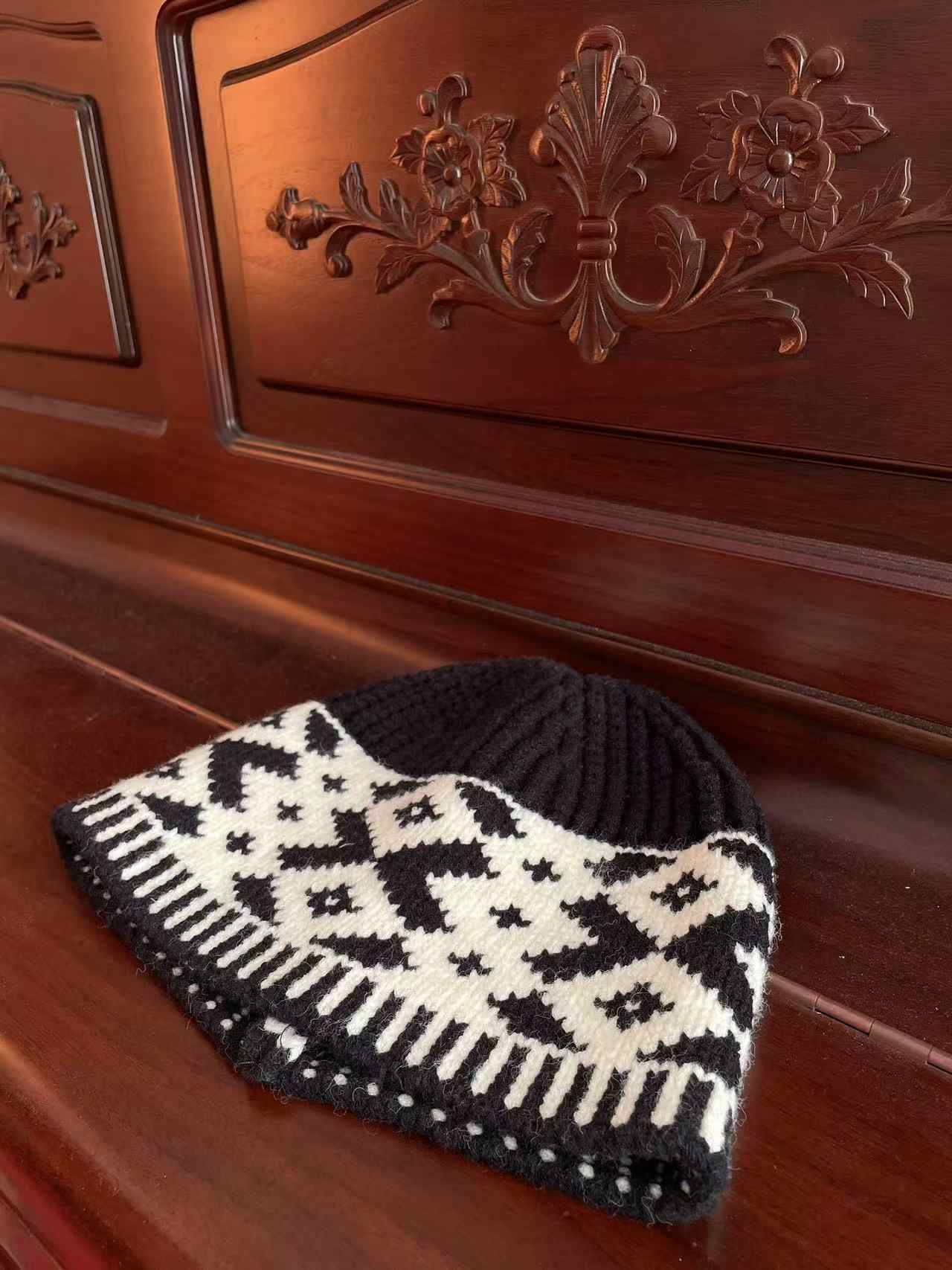 Diamond Color Matching Winter Warm Handmade Knitted Hat Children